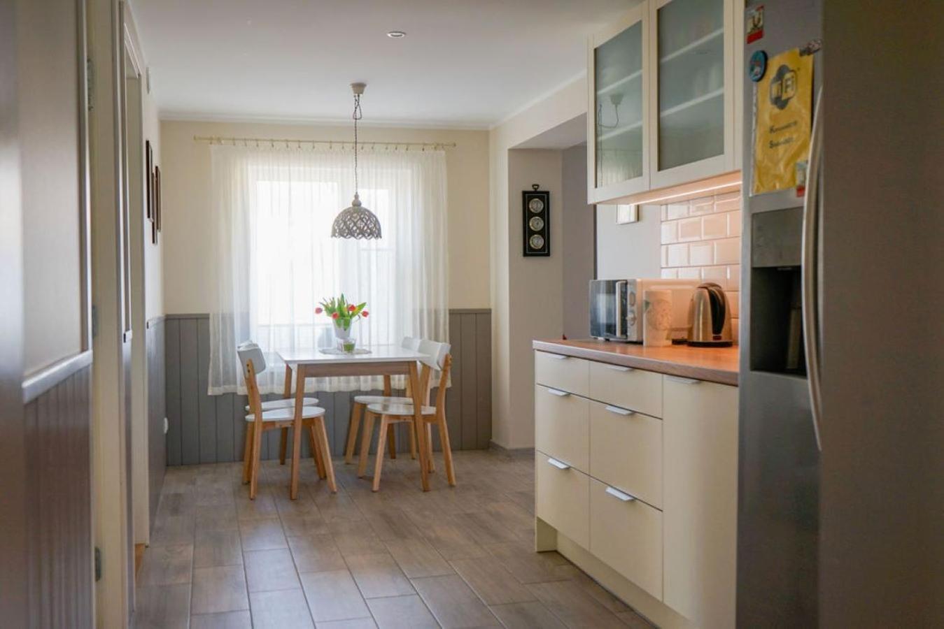 Apartamento Ranna Majutus Pärnu Habitación foto