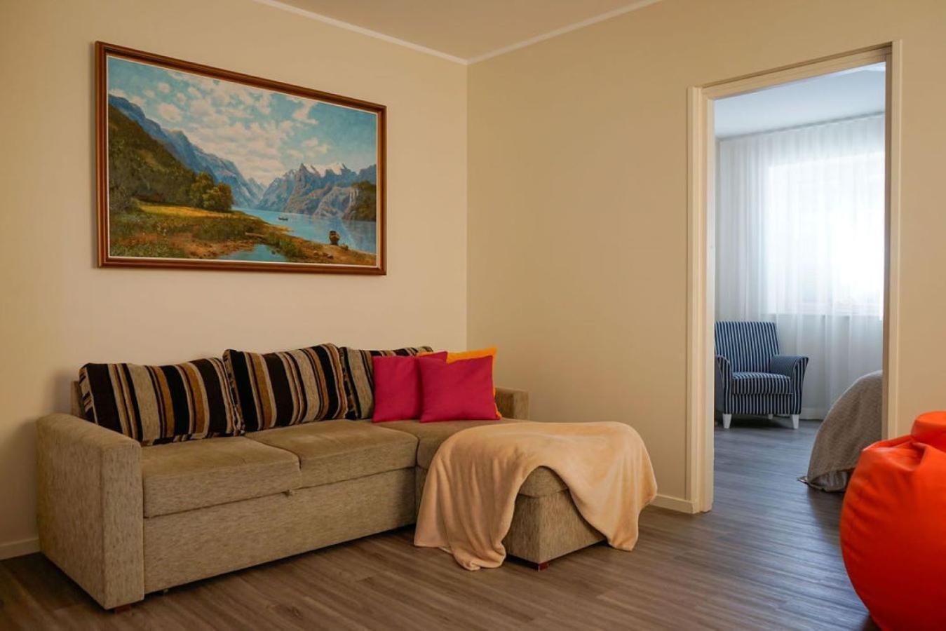 Apartamento Ranna Majutus Pärnu Exterior foto