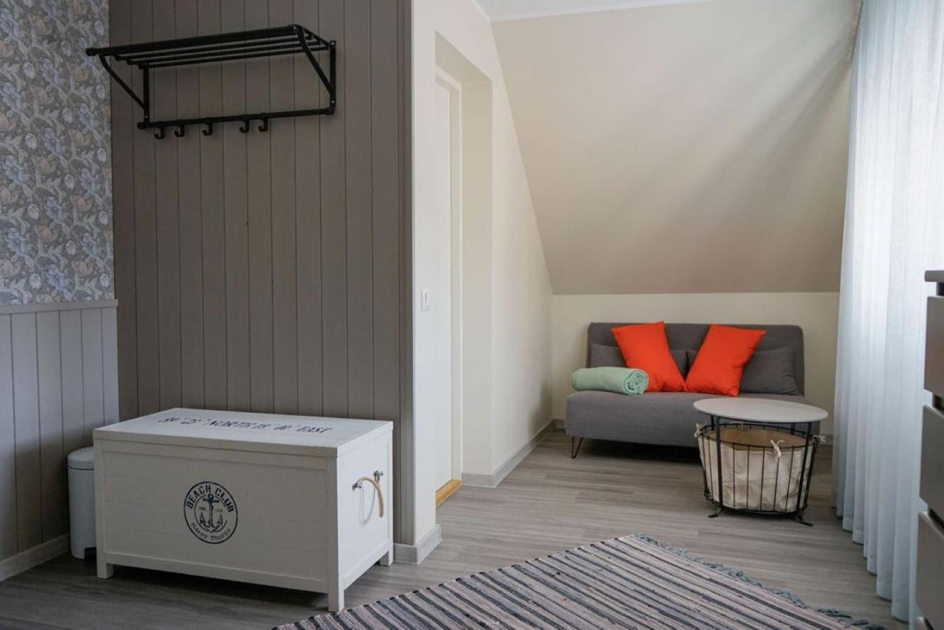 Apartamento Ranna Majutus Pärnu Habitación foto